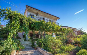 Nice Apartment In Novi Vinodolski With Wifi
